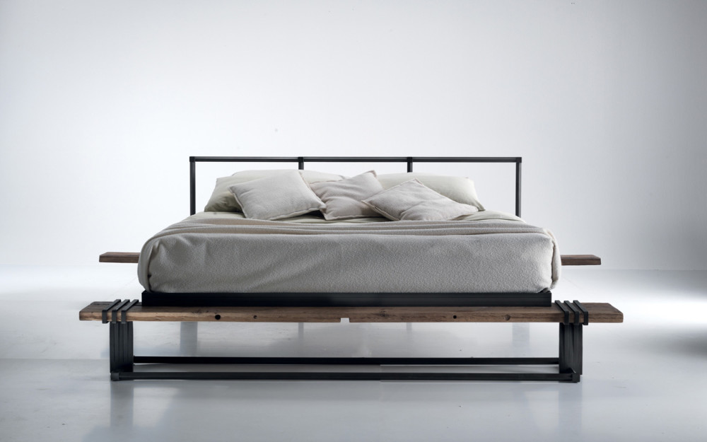 Eroica bed